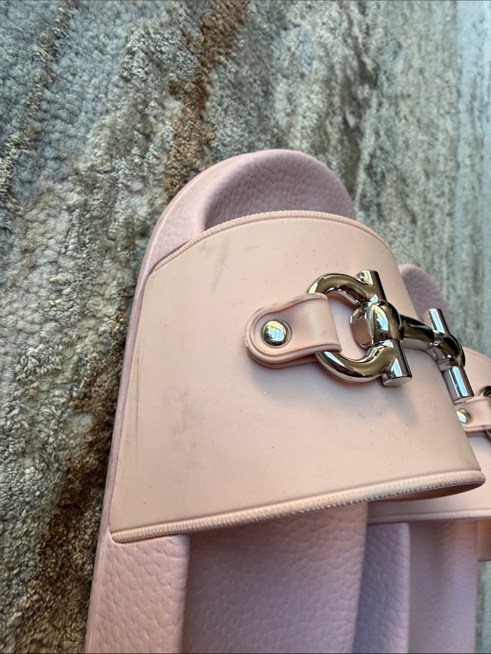 Salvatore Ferragamo pink slides - Picture 4 of 8